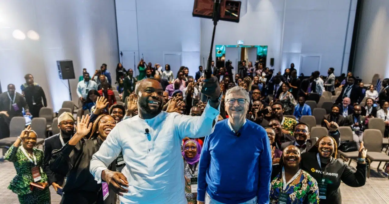 
                            Bill Gates Says He'll Donate 99 Percent of His Wealth to Africa                            